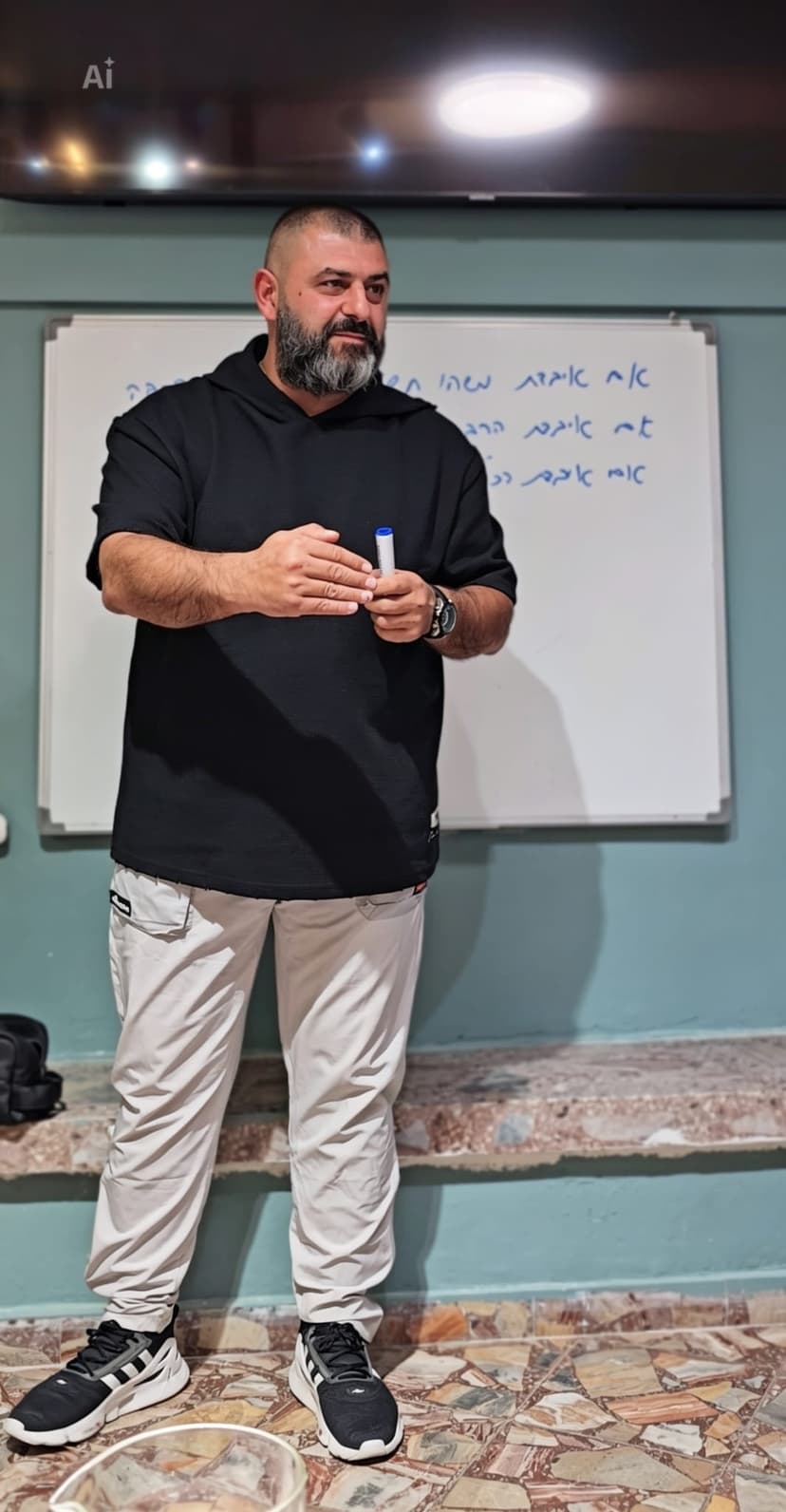 מתי סמיונוב מלמד
